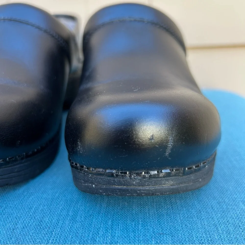 Dansko LT Pro leather clogs - black size 39 (US women’s 8.5-9) - Picture 8 of 12